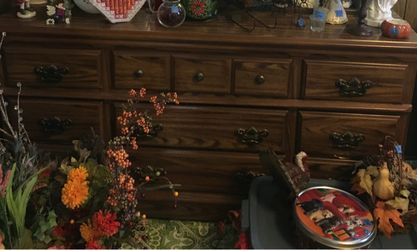 9 Drawer Dresser