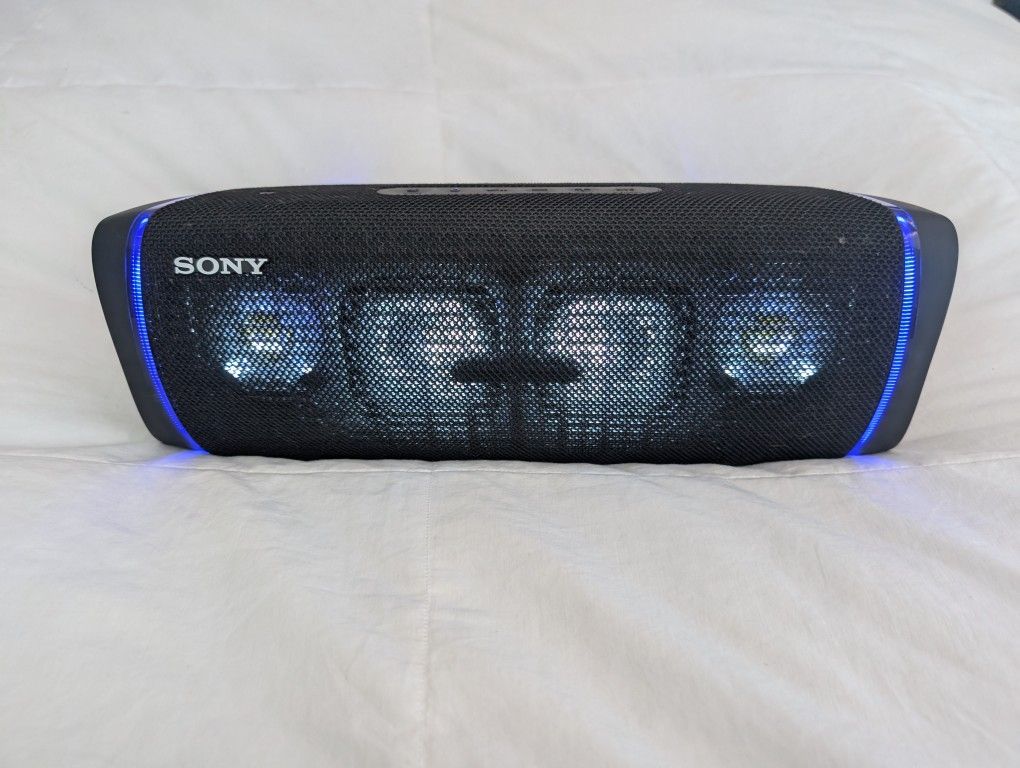 Sony SRSXB43 Bluetooth Speaker With Simi Rigid Case
