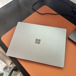 Laptop - Microsoft Surface Laptop 5 - 13.5”