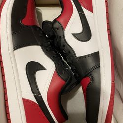 Jordan 1 Low Bred Toe