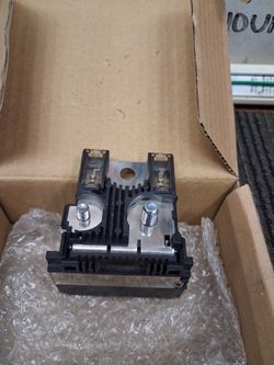 Nissan/ infinity battery fuse