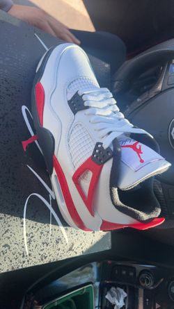Jordan 4 Retro OG Red Cement