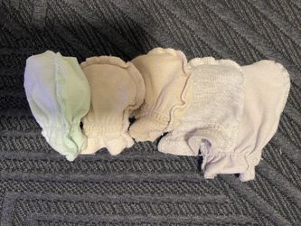 Baby gloves