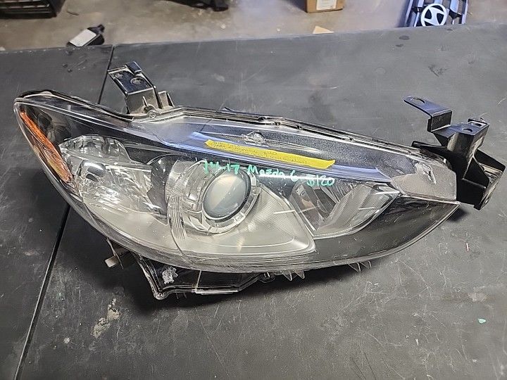 Mazda 6 Passenger Right Side Headlight 2014 2015 2016 2017 Part $120