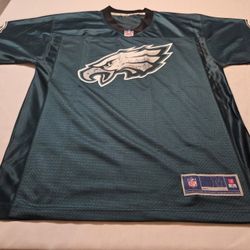 Philadelphia Eagles Jersey Mens Mens Green Pro Line Eagles Logo At Front NFL