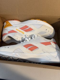 Aztrek Reebok Running Sneakers