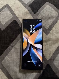 Samsung glaxy fold z4