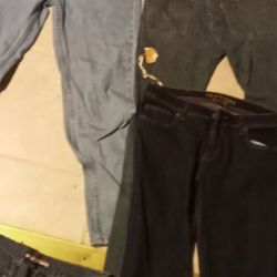 Boys Size 14/16 /18  10 Pair Of Jeans.15 Shirtssjir