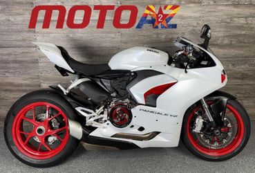 2021 Ducati Panigale V2