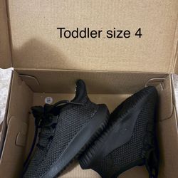 Adidas Toddler Size 4 