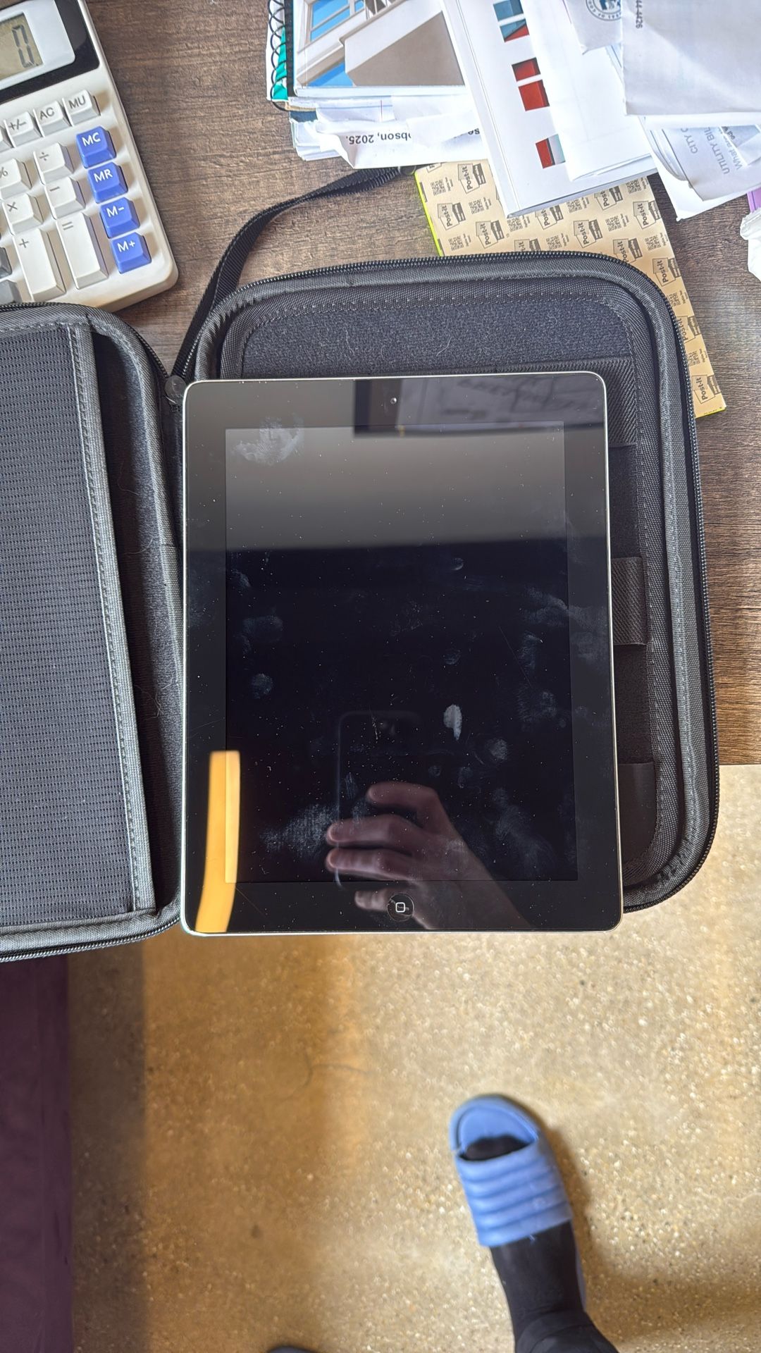 iPad Model 2 16gb plus case