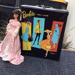 Collectible 1961 Vintage Barbie Doll Case
