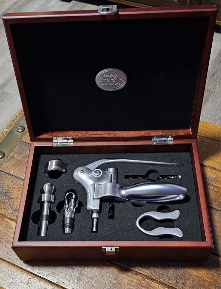 Heritage Brookstone Connoisseurs Wine Bottle Opener Set Wood Box