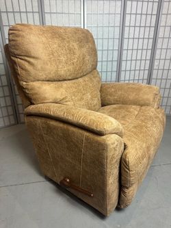 LaZ boy recliner chair