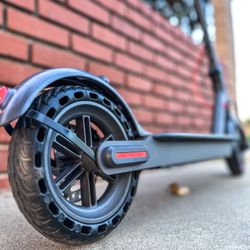 Electric scooter
