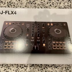 Pioneer DJ DDJ-FLX4 DJ Controller
