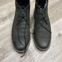 Men’s Black Leather Chukka Boots – Size 10.5