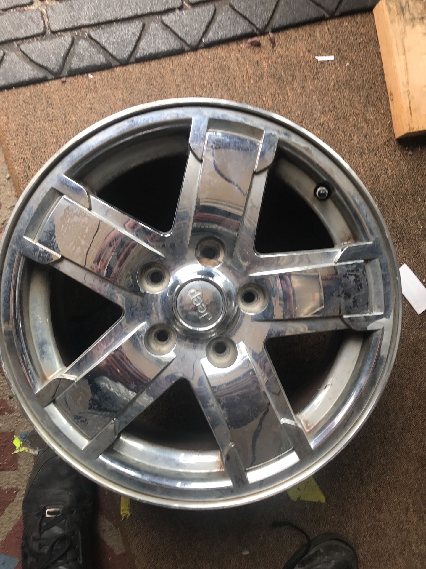 Jeep Grand Cherokee chrome wheel 17”