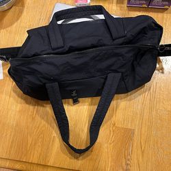 Lululemon On My Level Barrel Duffle Bag 16L