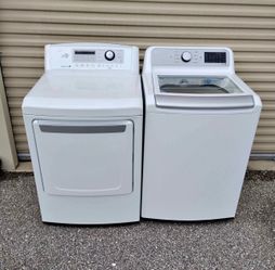 LG Washer and Dryer Set