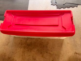 Sterilite- Clear Base box ( 200 qt)- Set of 3