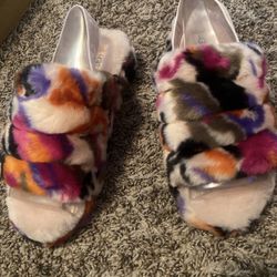 Brand New Uggs Size 8 Women 