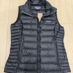 NEW NWT Patagonia Women’s Down Sweater Vest Size Small S