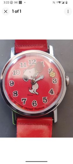 Timex snoopy tennis manual wind up watch from the 1970's, used but in good condition