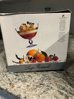 Fruit dish