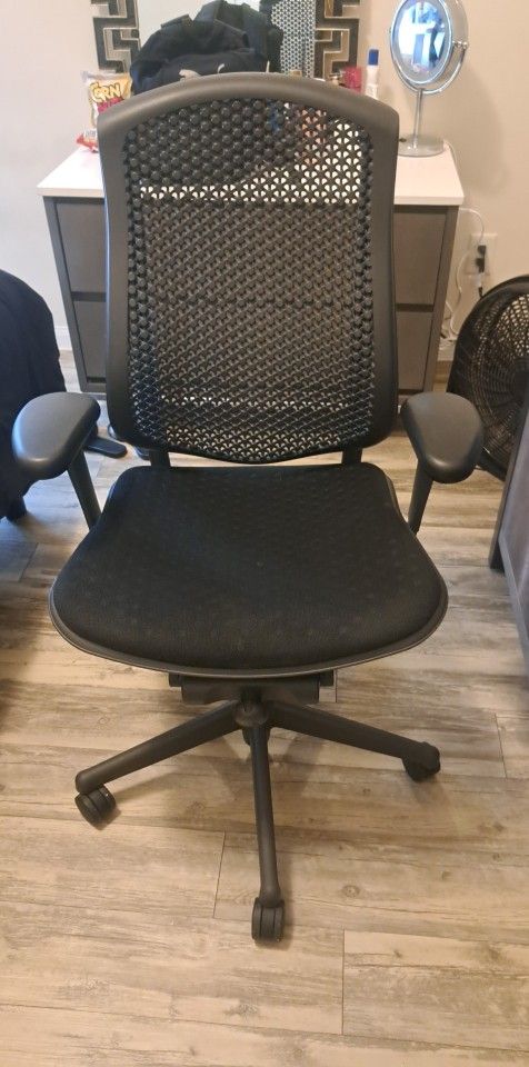 Herman Miller Desk Chairs 