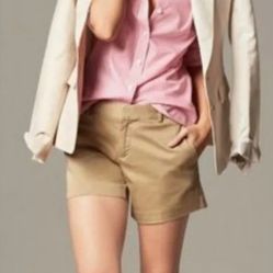 *Banana Republic Hampton Fit Shorts Size 4*
