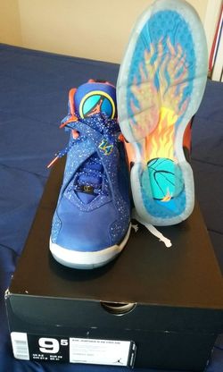 DB8 size 9.5 perfect Condition