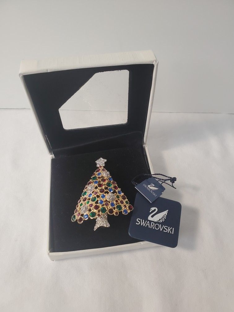 Swarovski Christmas Tree Pin Brooch 