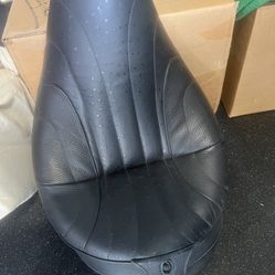 Classic Solo & Pillions for 2008 - 2009 Harley-Davidson Softails