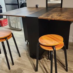 Foldable Table And Chairs