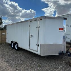 Enclosed trailer 