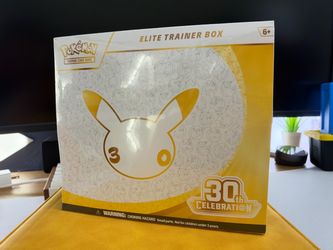 Pokemon 30th Celebration ETB