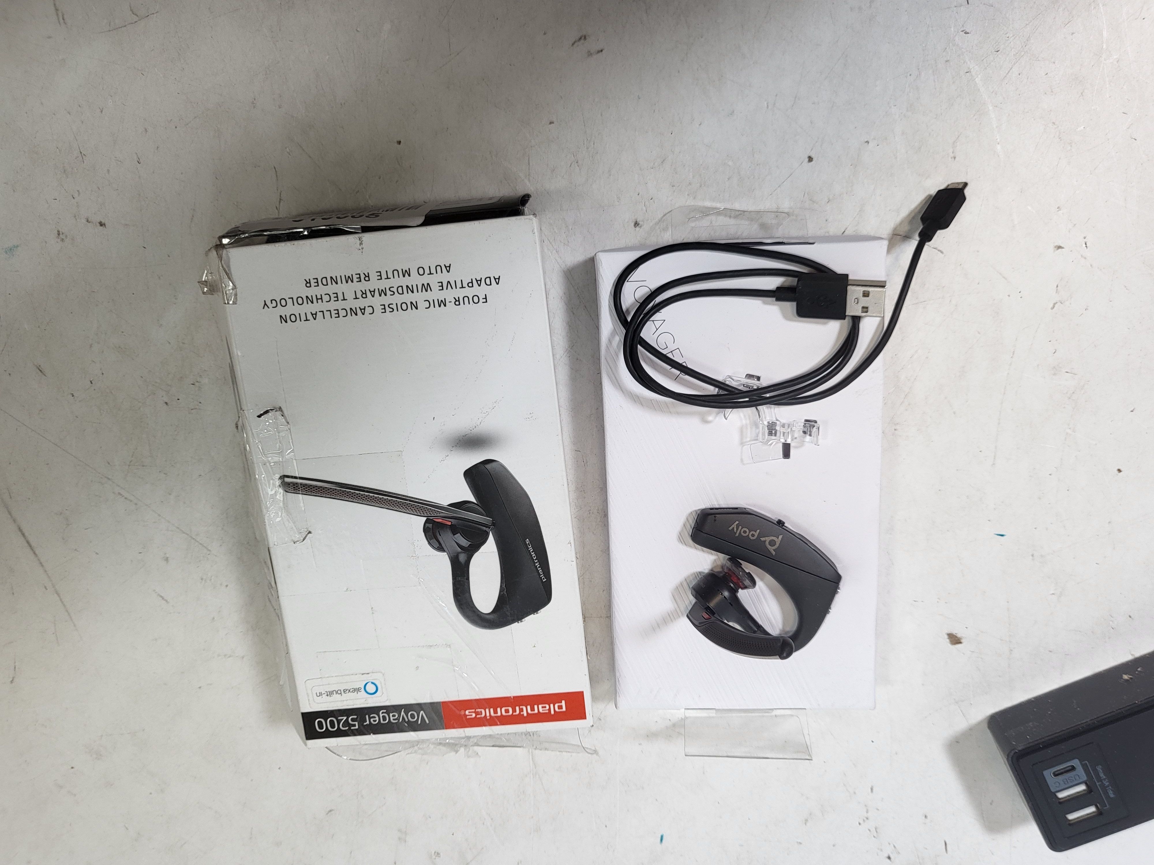 HP Poly Voyager 5200-M Office Headset +USB-C to Micro USB Cable TAA