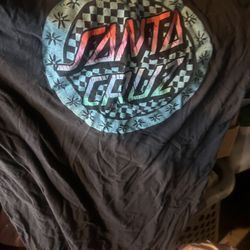 Santa Cruz T shirt Size Small