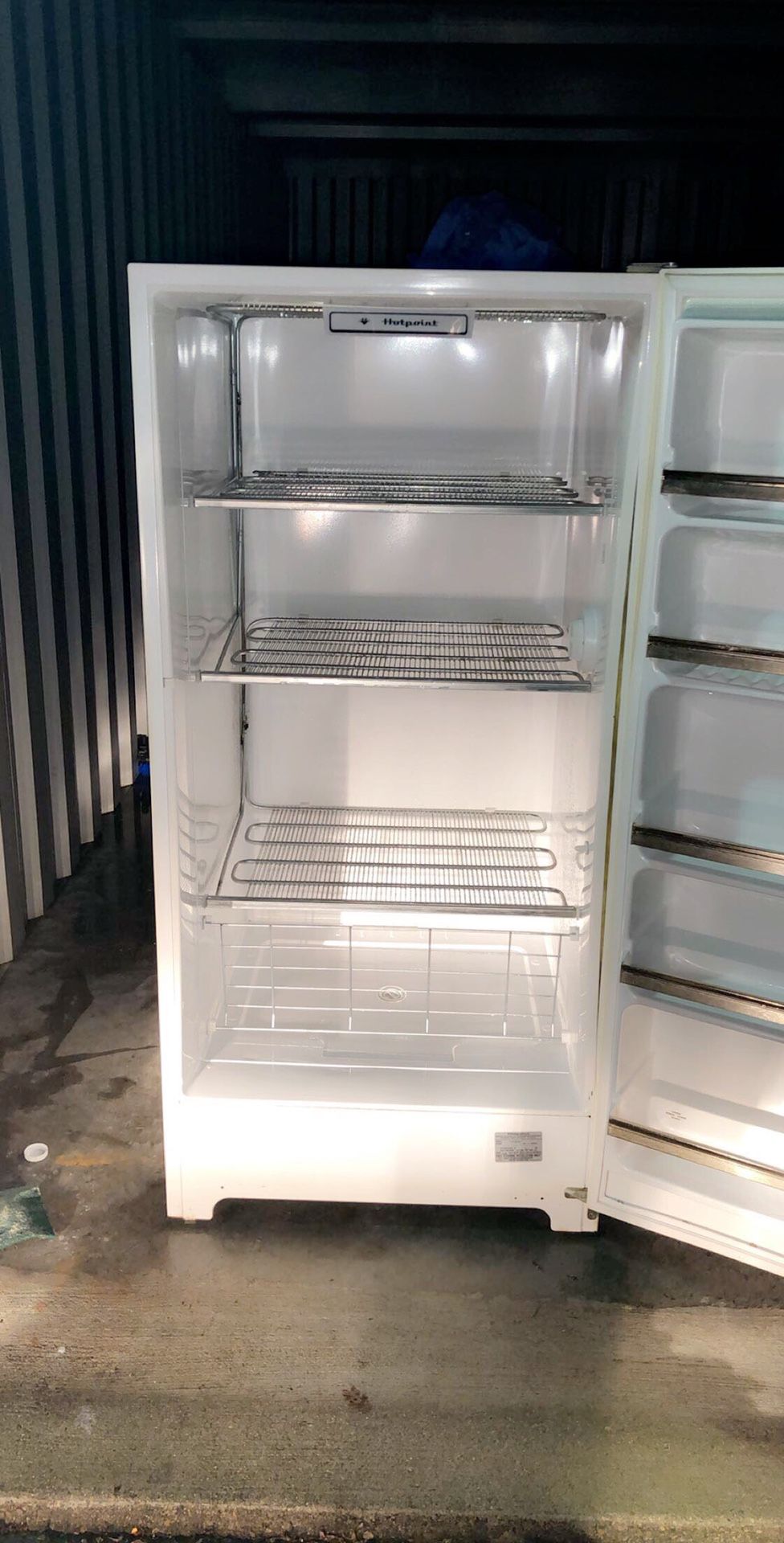 Hotpoint Deep Freezer for Sale in Mount Healthy, OH OfferUp