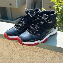 Jordan 11 Breds 