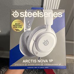 Arctis Nova Gaming Headset