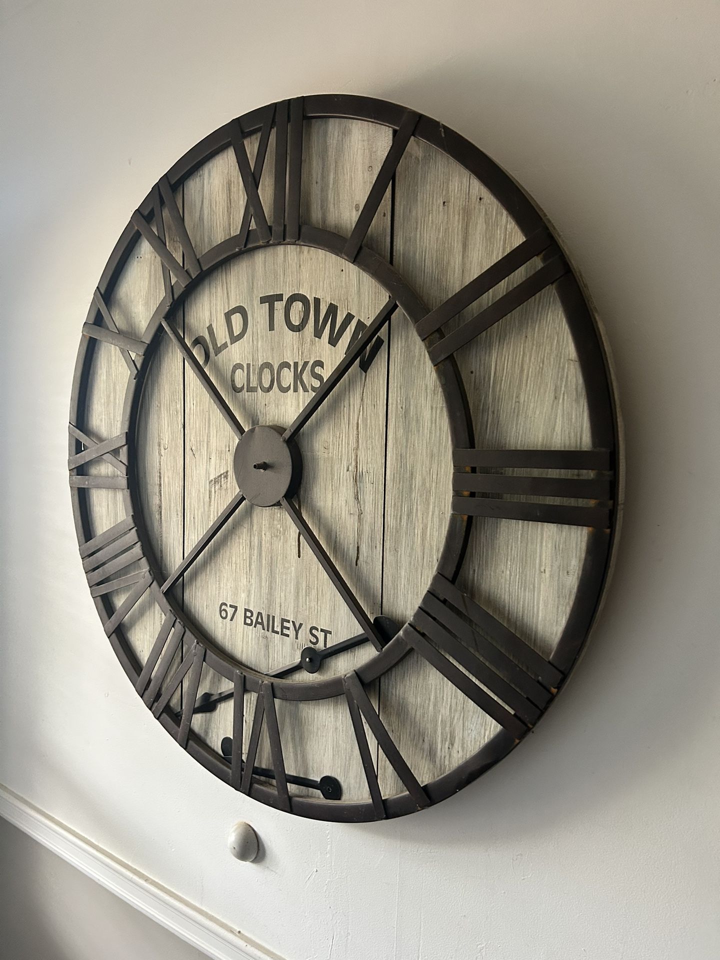 Large Clock Wall Decoration
