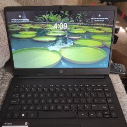 HD Touch Laptop Intel Celeron 