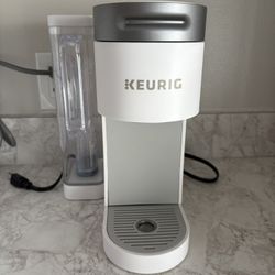 Keurig Single Serve K-Cup Pod Coffee Maker,