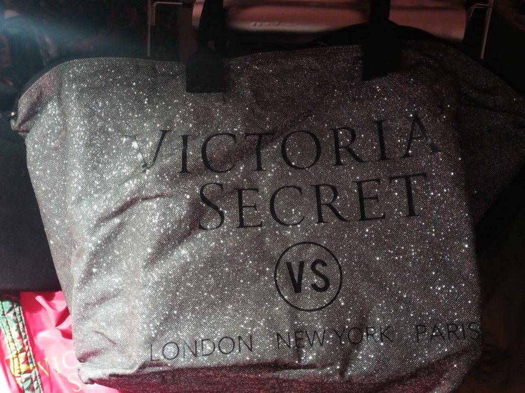 Victoria Secret Duffel Bag