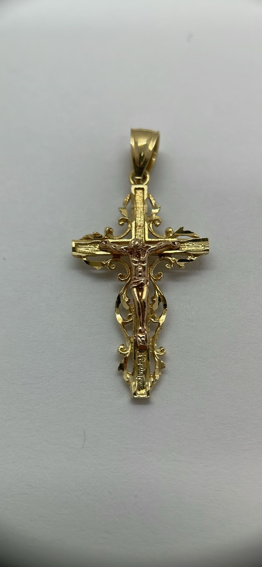 14 K Gold Cross Pendant. New.
