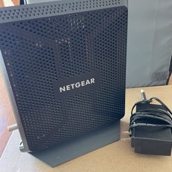 NETGEAR Cable Modem Router 