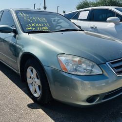 2004 Nissan Altima 2.5SL Only 77k miles