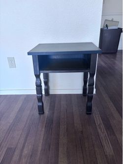 End table